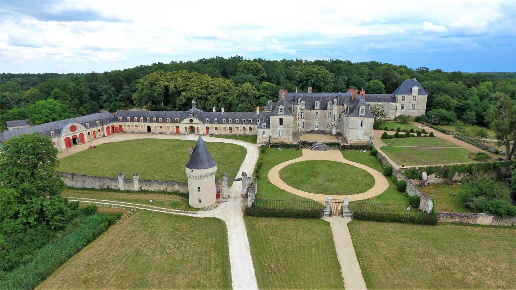Chambres D'Hotes Au Chateau De Gizeux Esterno foto