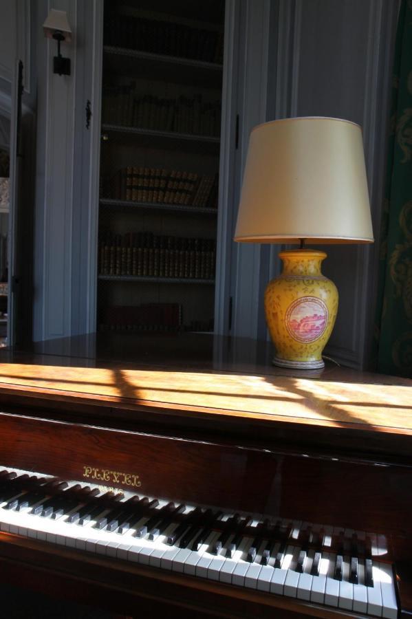 Chambres D'Hotes Au Chateau De Gizeux Esterno foto